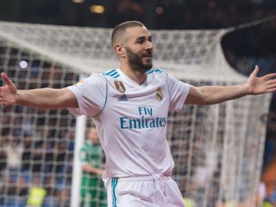 Benzema afunga bao la 400