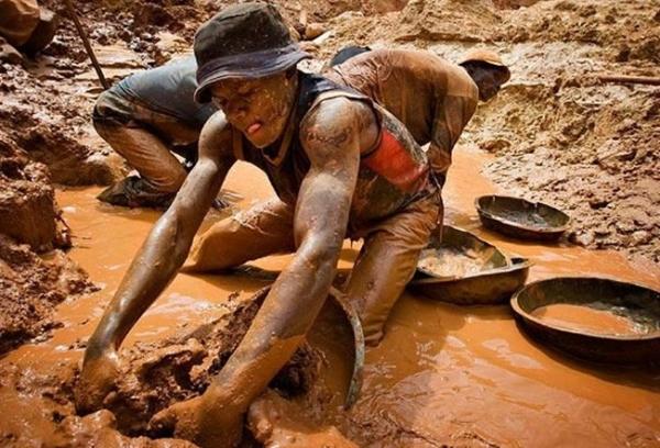 what-is-artisanal-mining-asm